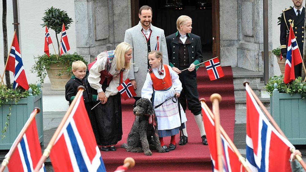 Норвегия существует. Образ жизни норвежцев. Норвегия сейчас. Норвегия Приветствие. Социальная политика Норвегии.