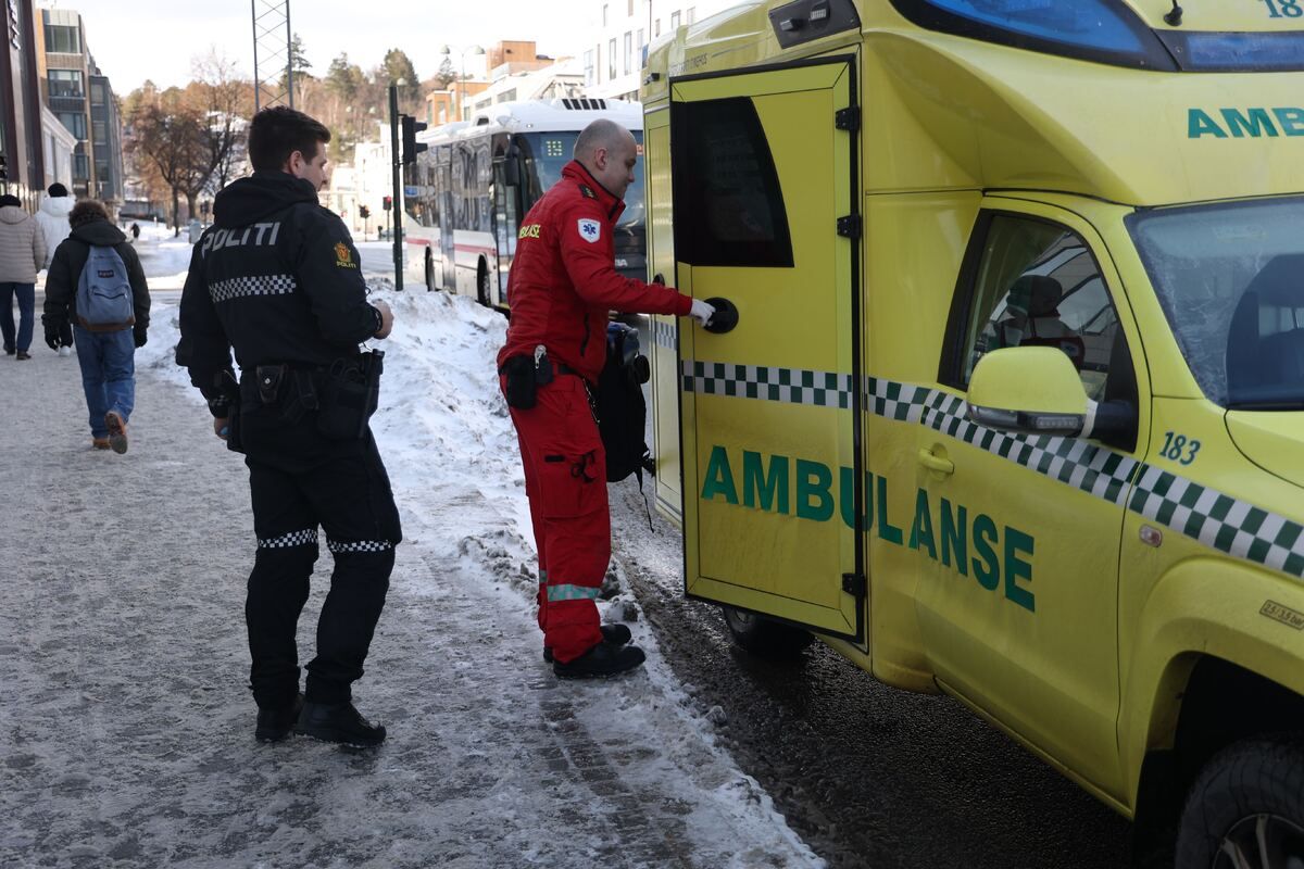 Mann skal ha blitt slått ned i Kristiansand: – Lå nede midt i gata