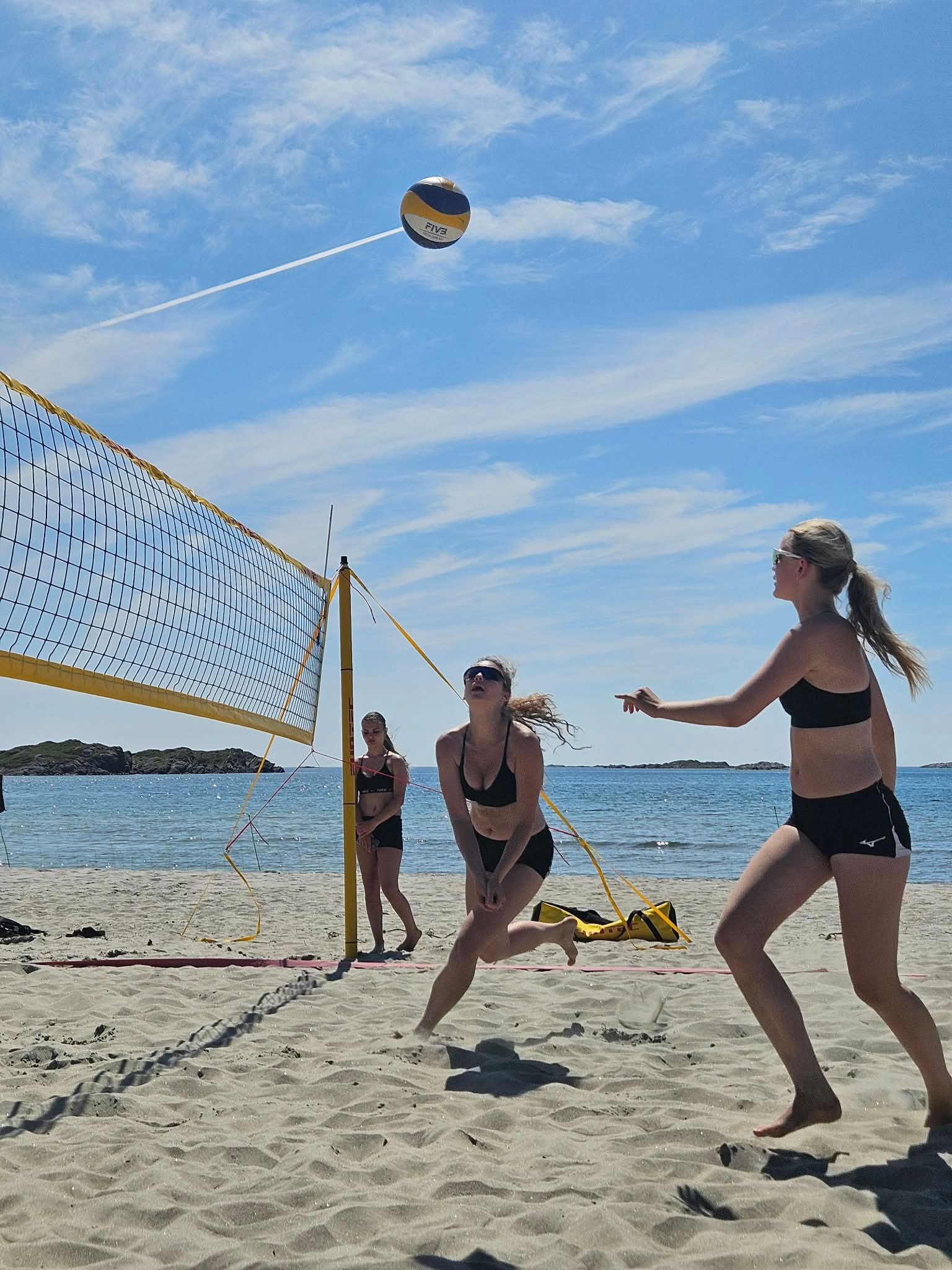 31 lag var samlet til sandvolleyballfest