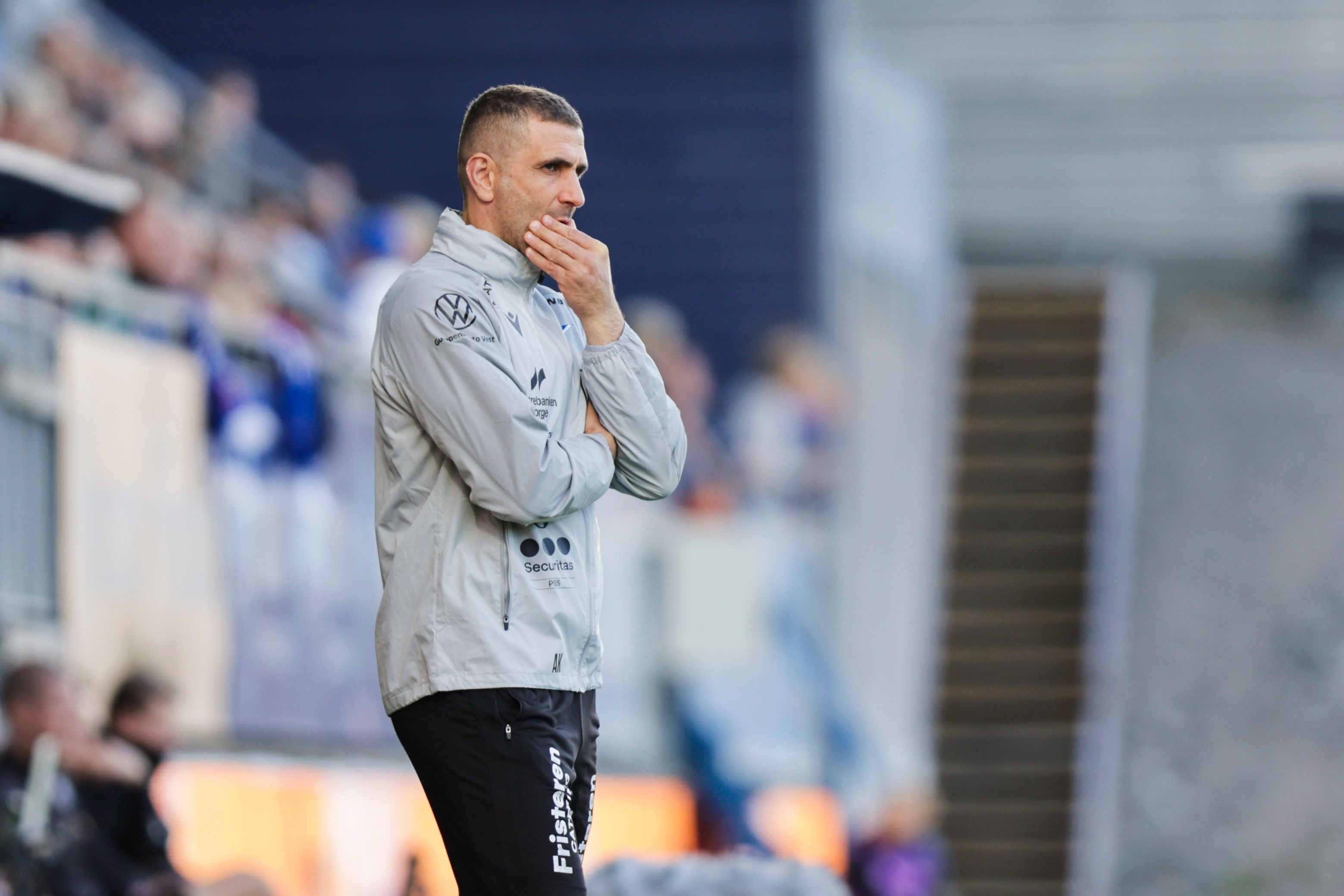 Start-treneren før viktig borte­kamp: – Krevende situa­sjon