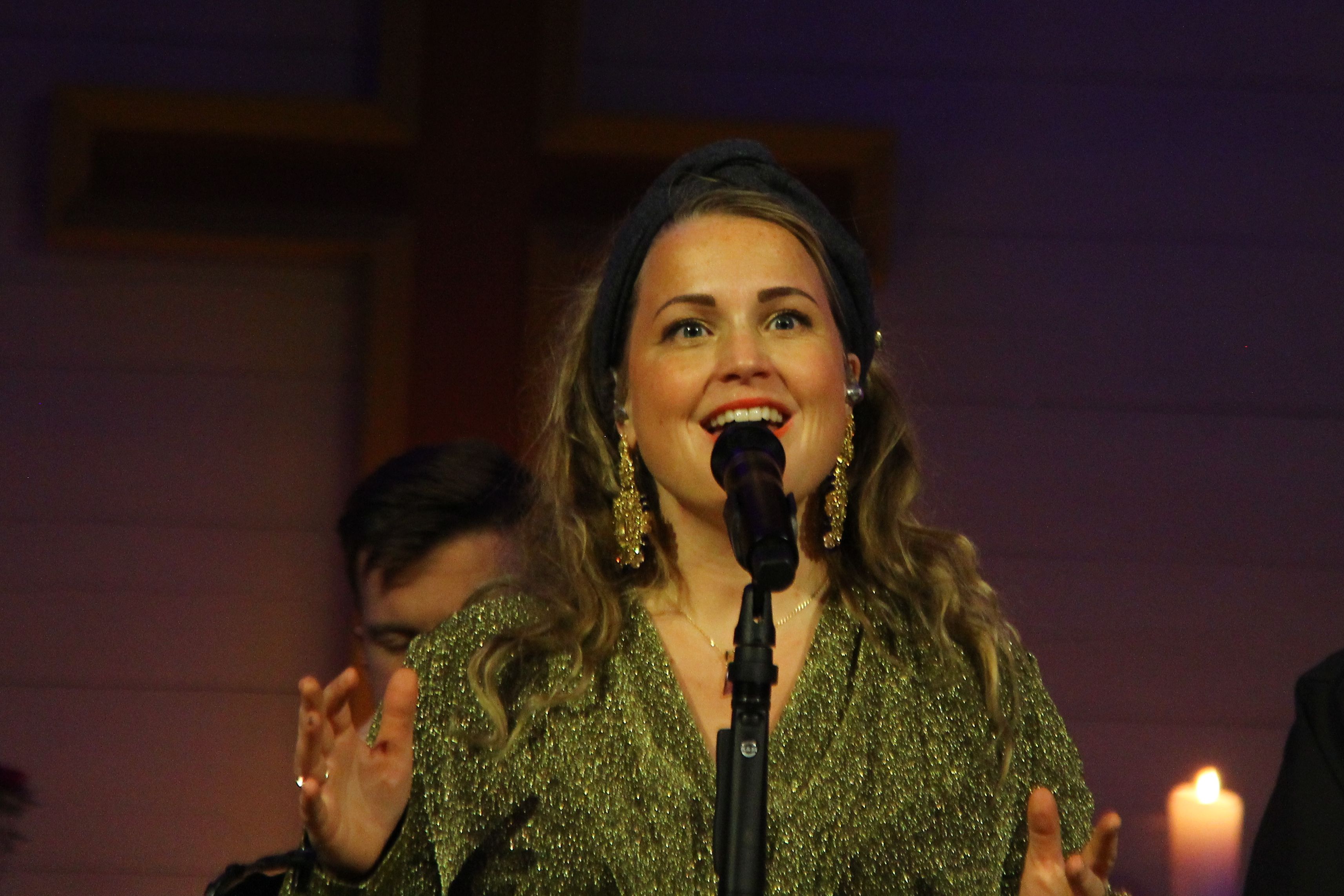 Hun opptrer til inntekt for funksjonshemmede