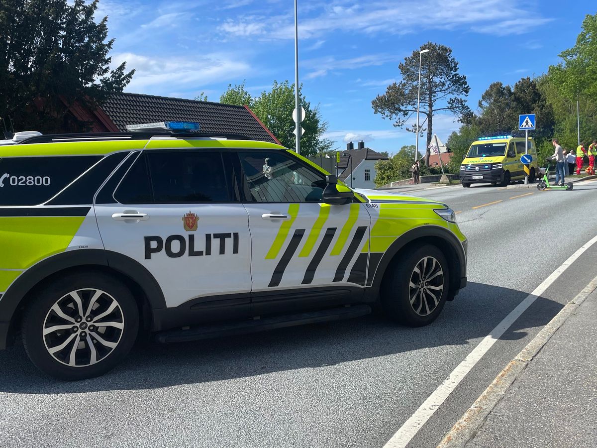 Gutt brakt til sykehus etter påkjørsel i Kristian­sand
