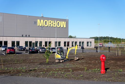«Nå ser vi resul­tatet av en hodeløs poli­tikk og en nærings­livs­ledelse som fullstendig har mistet bakke­kontakten»