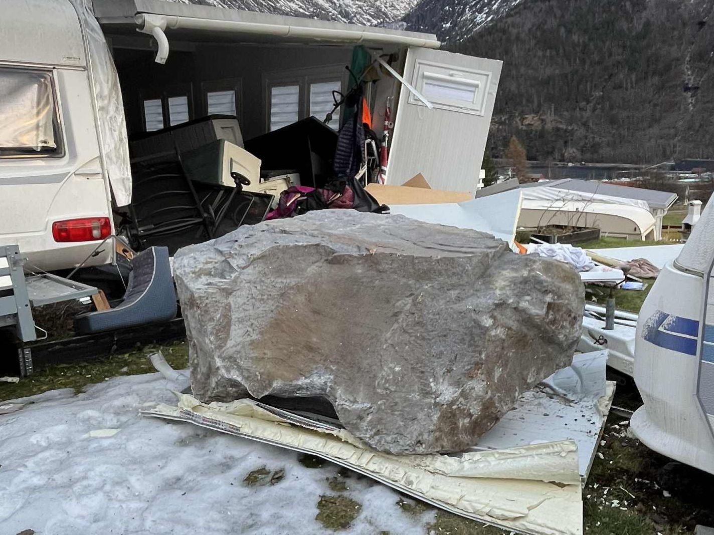 Large Landslide in Tafjord: Area Closed
