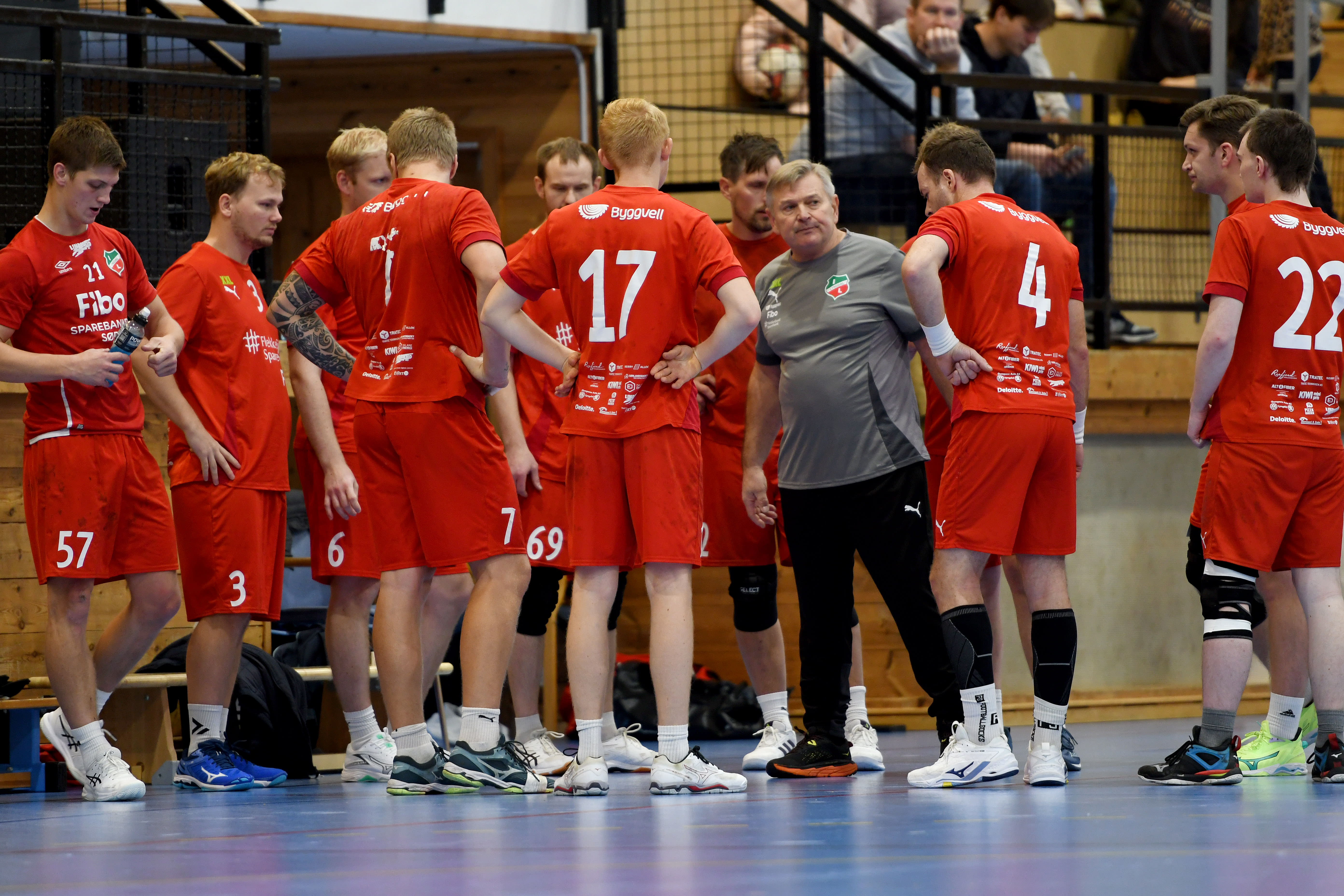 Knepent tap på bortebane