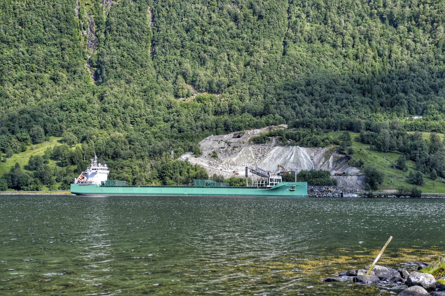 Skipar Olivin Fr Steinsvika Til Tyskland Smp no