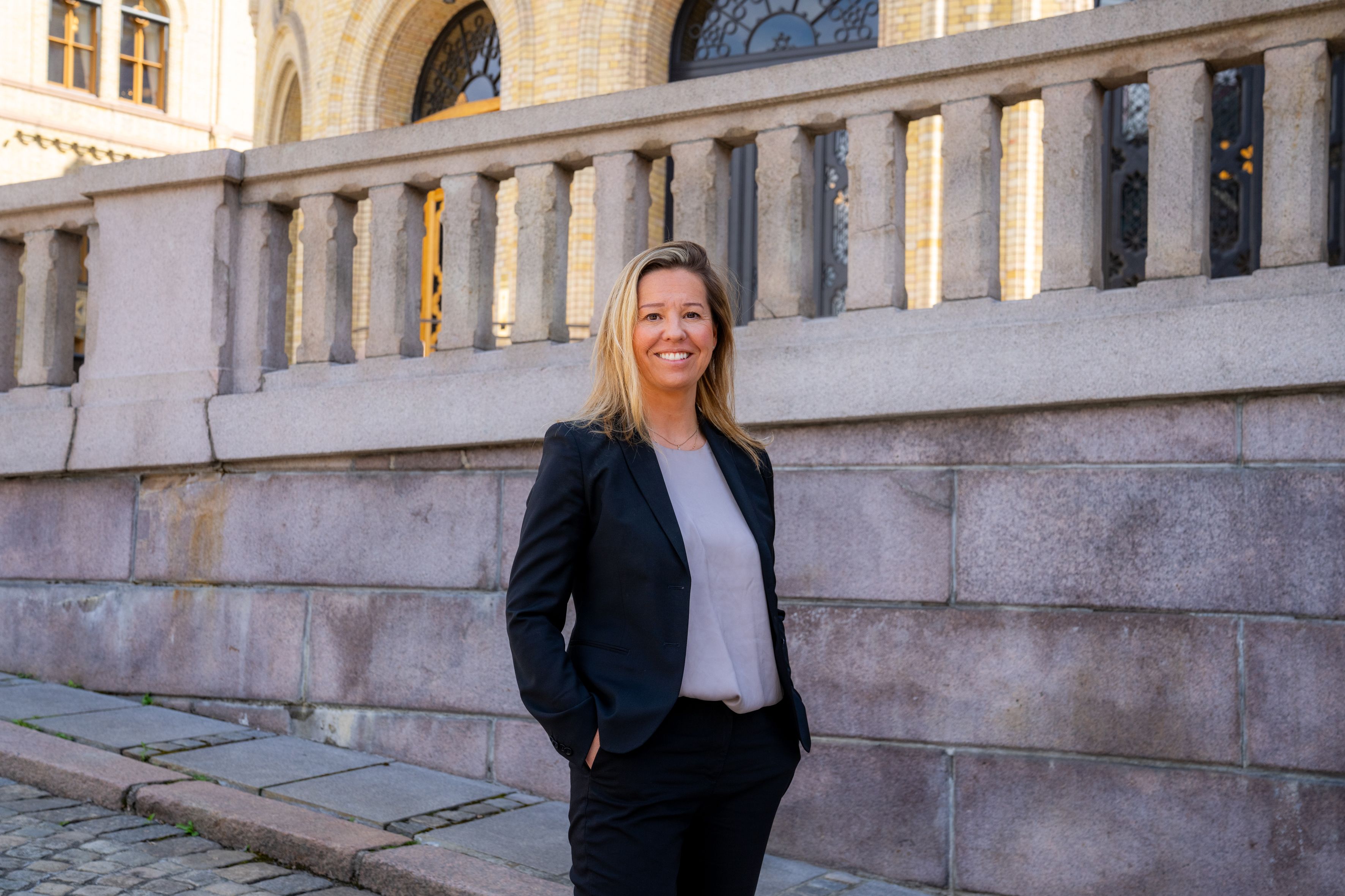 «Balanse mellom kraft­bruk og fjern­varme­bruk utlignes best i byene. Ikke distrik­tene»