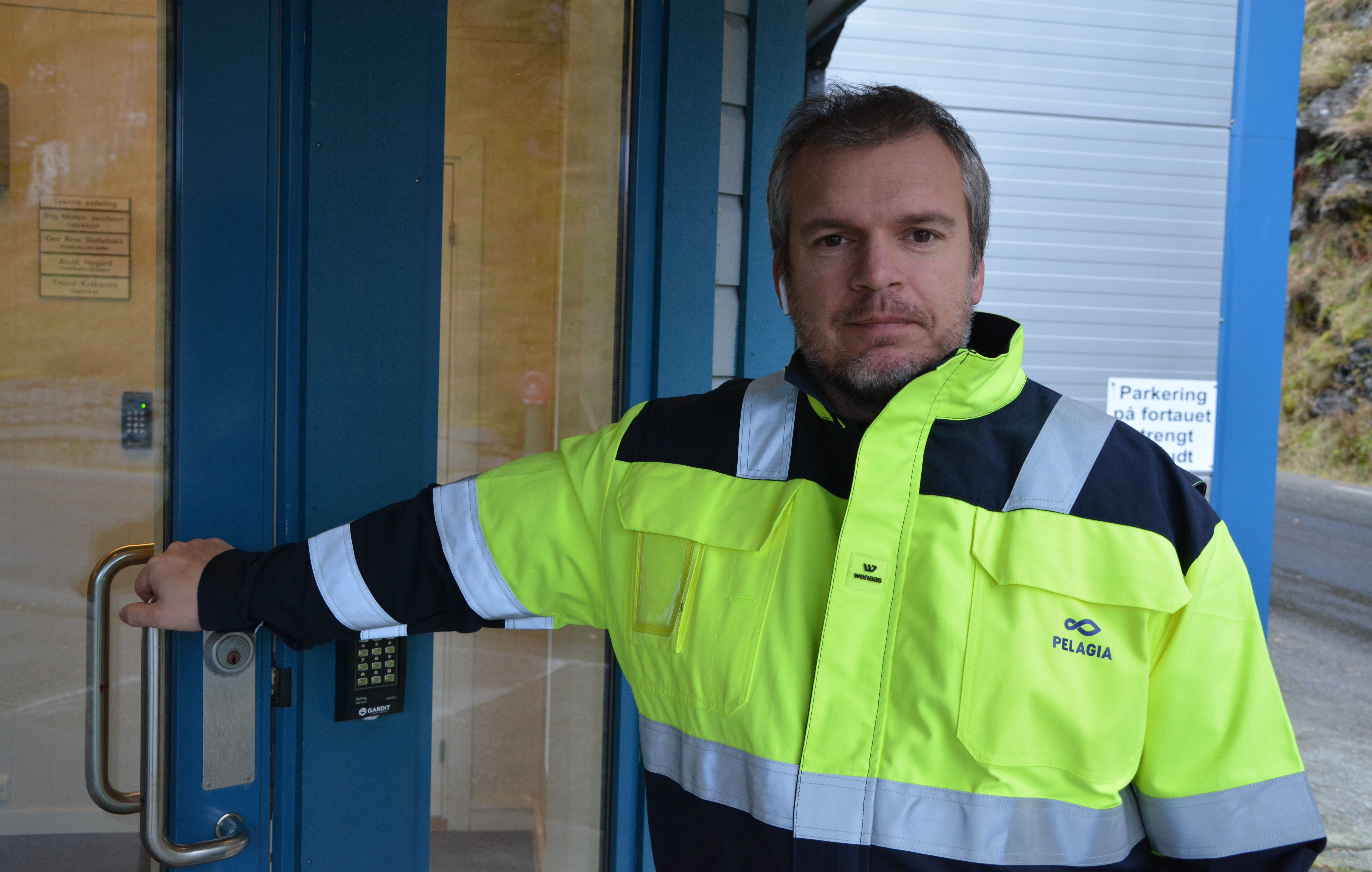Bjørn har brukt seks år på å bygge opp en sildoljefabrikk et sted