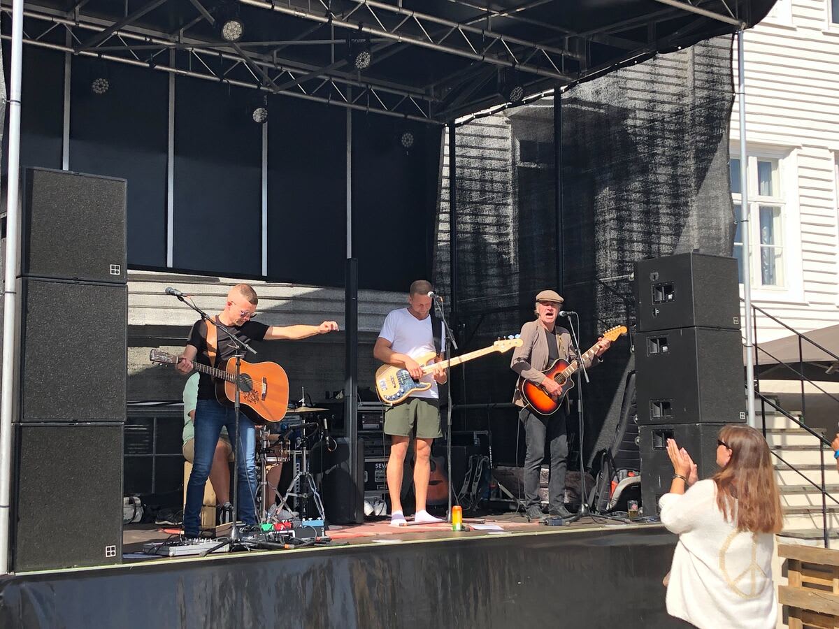 Ole Gas Band i gang med flunkende nytt akustisk repertoar la.no