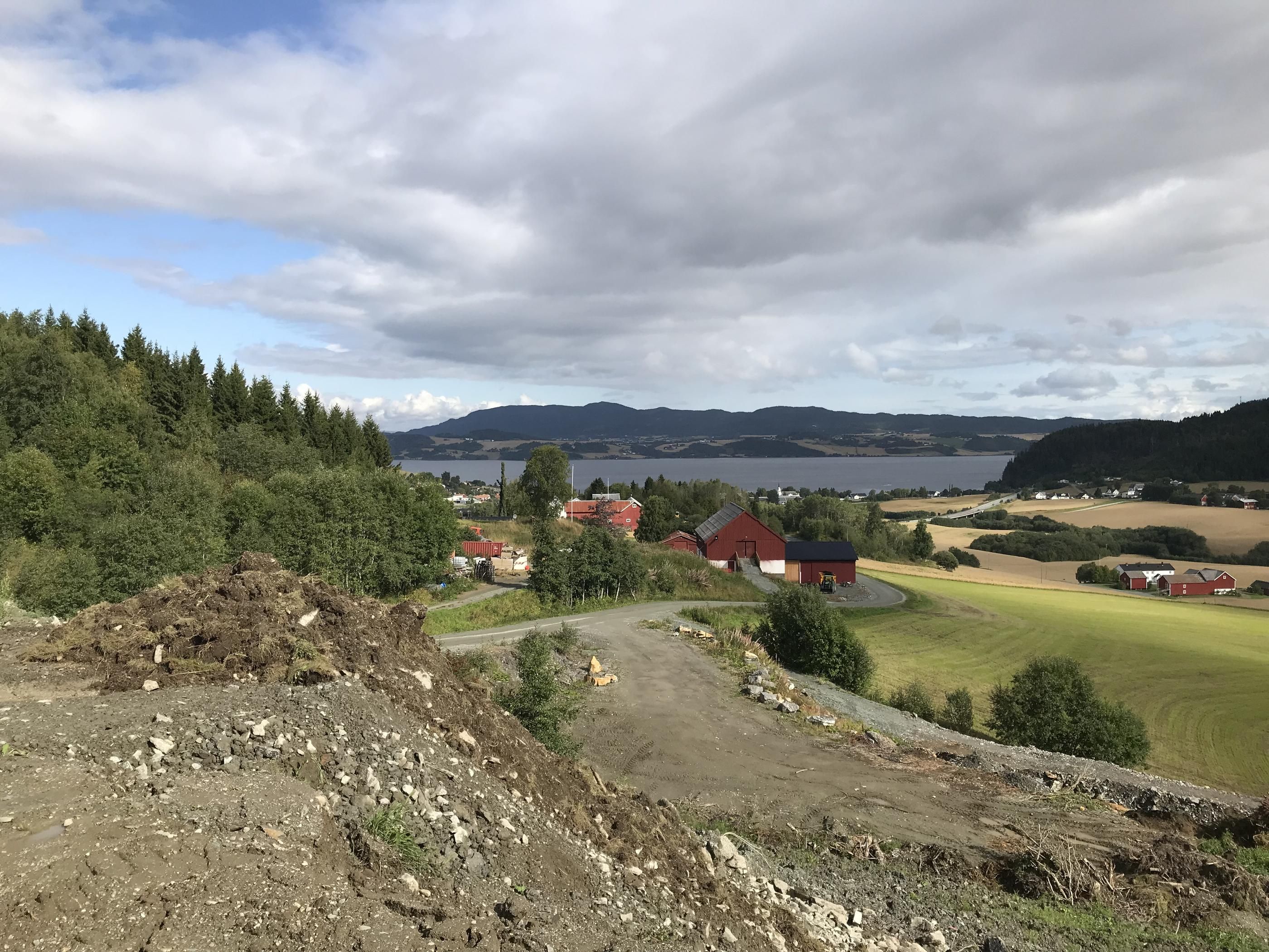 Vurderer Bygge Veg Til 60 Millioner Avisa st no