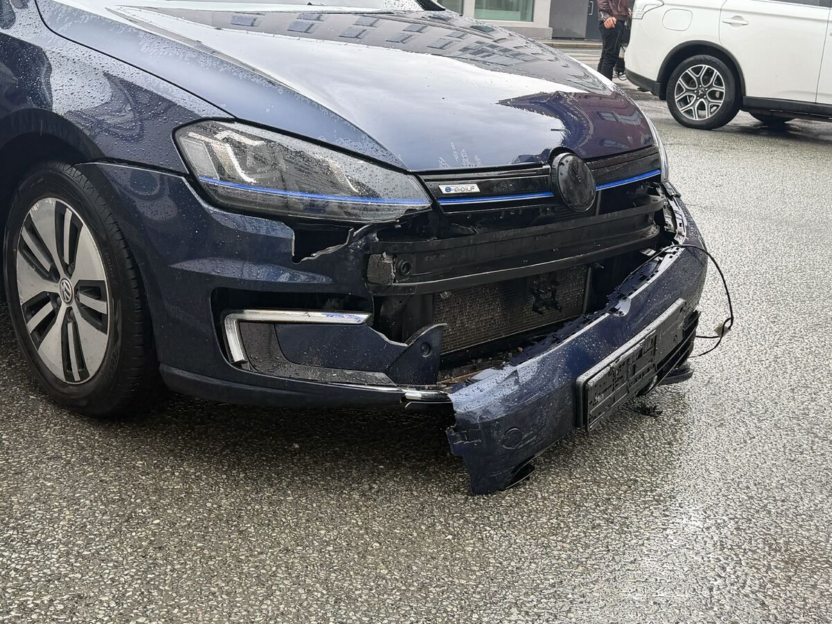 To biler krasjet i Kristiansand