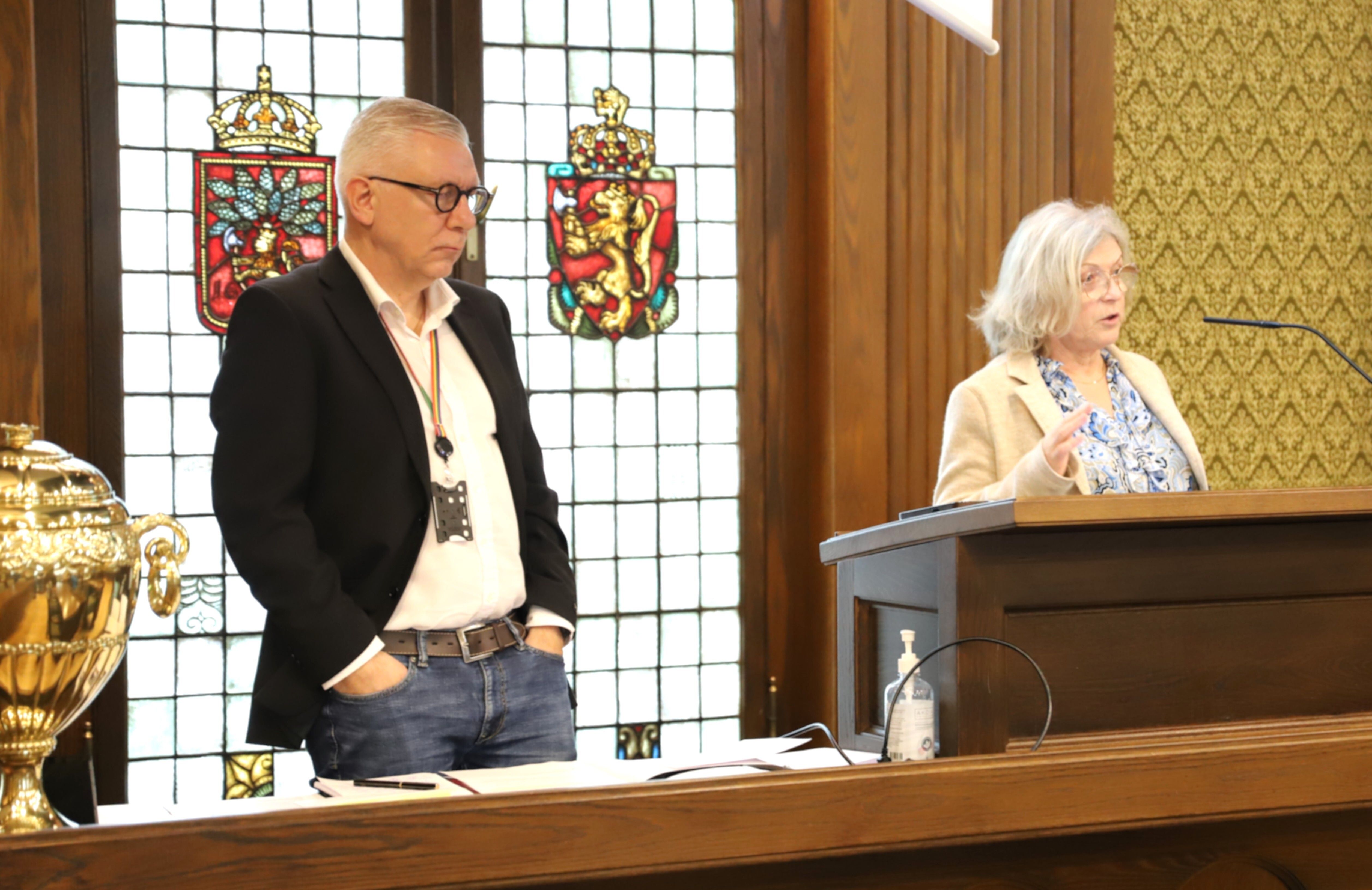 «La oss ikke mistenke alle omsorgsarbeidere for å ta bilder av oss pasienter»