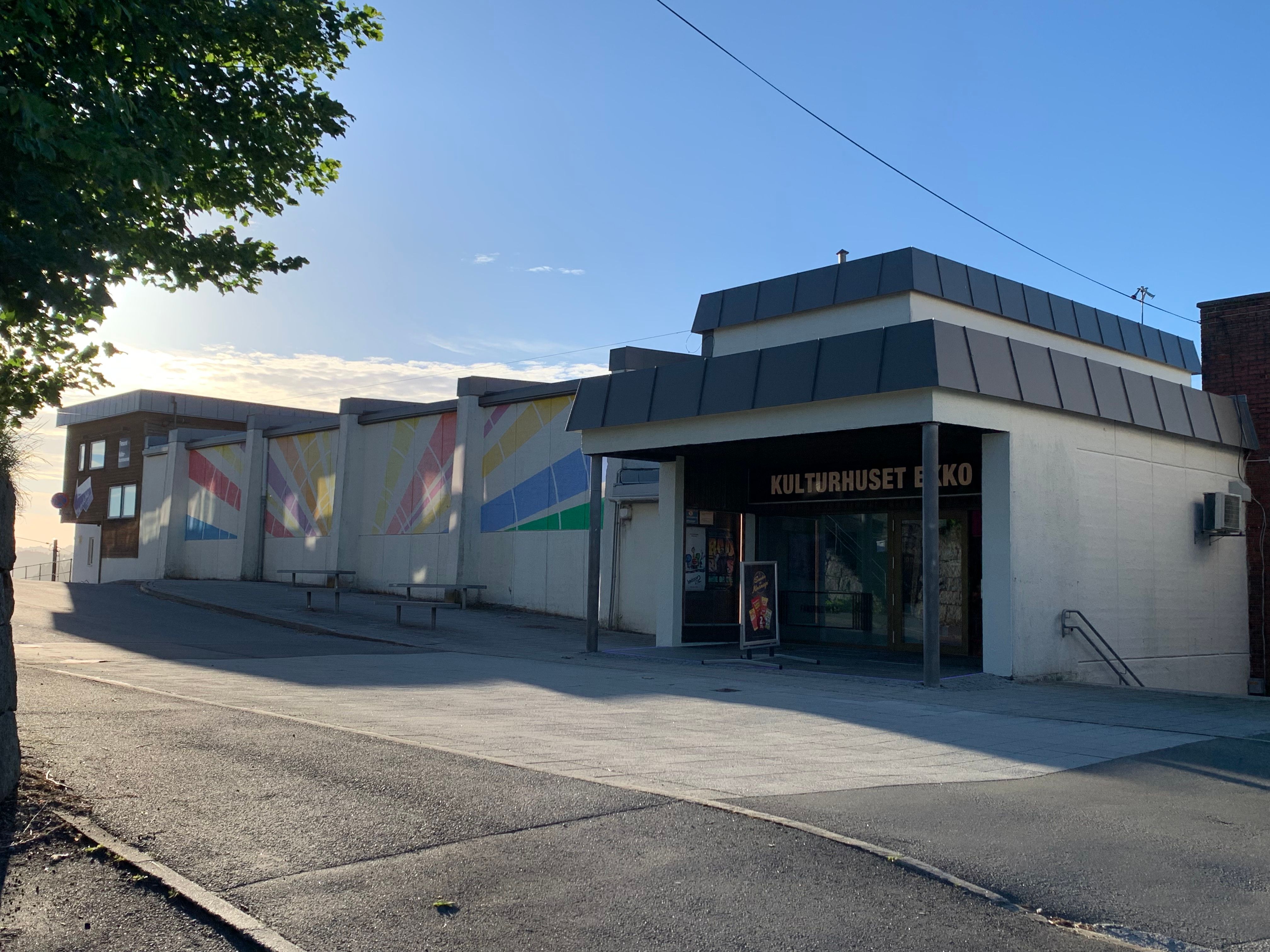 Det kan bli alko­holsalg på ungdoms­filmer – uten 18-årsgrense