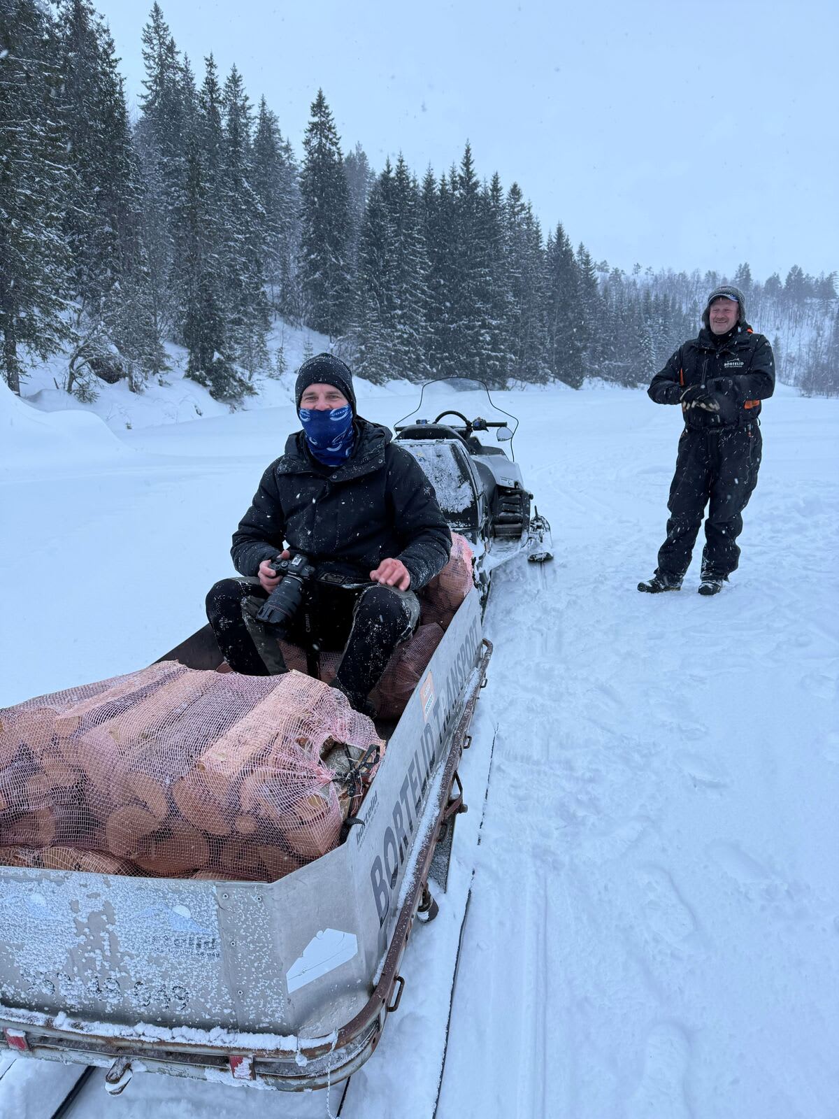 Breaking News: Flere godsaker til folket!