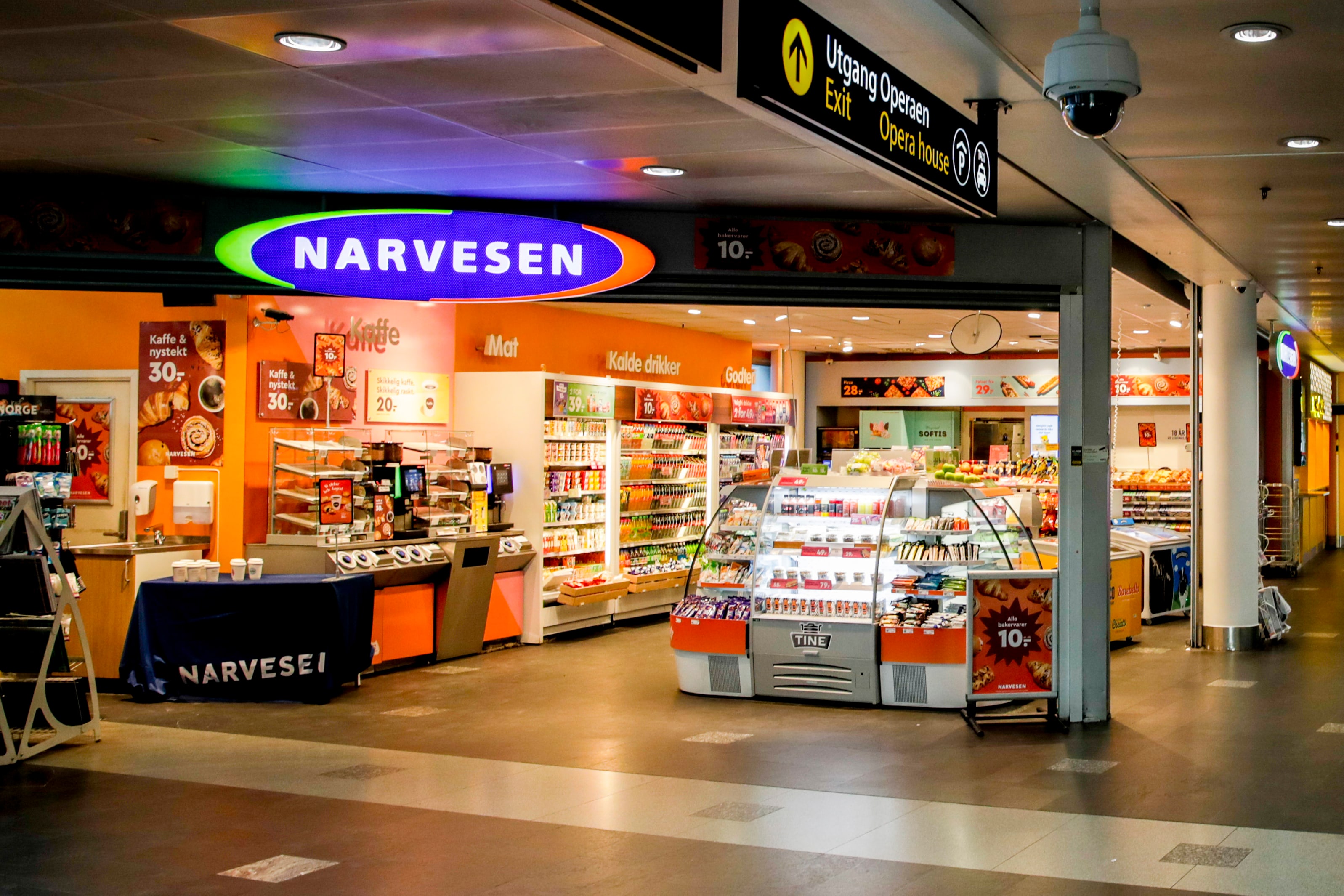 Legger ned 54 kiosker