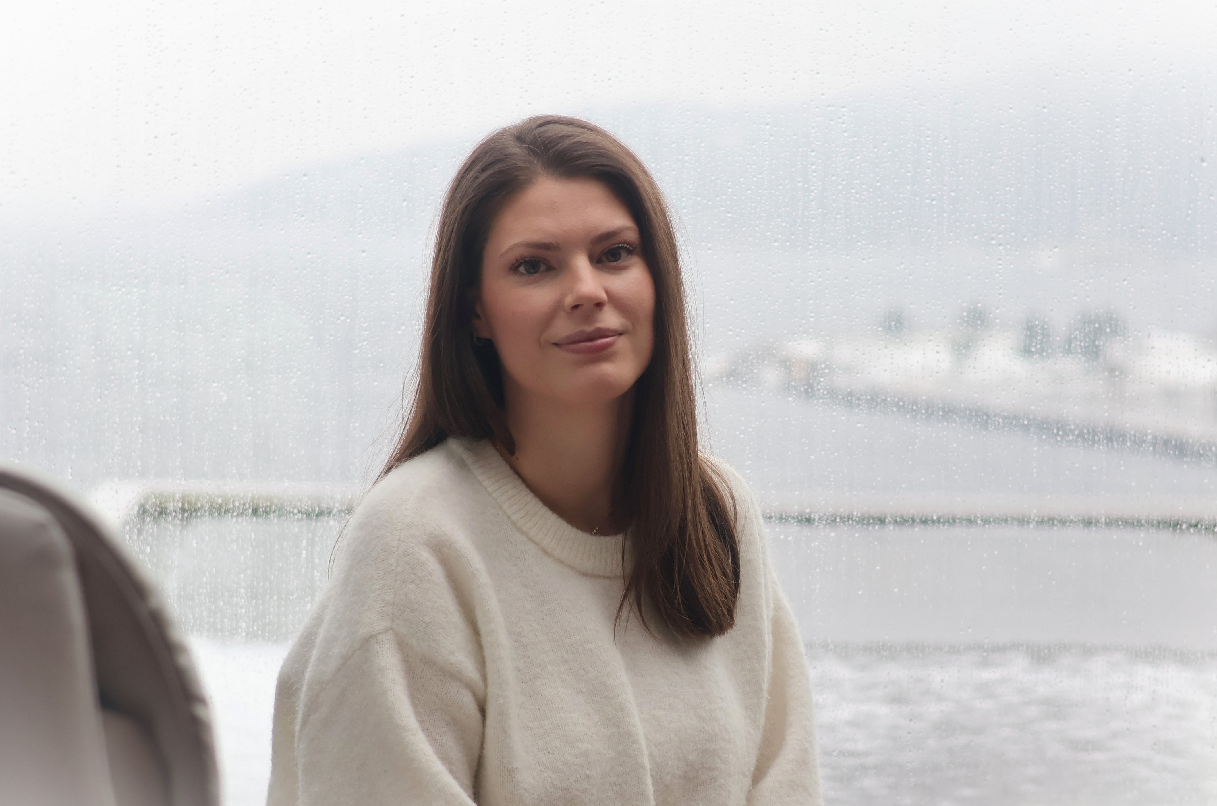 Da jobben var borte etter permi­sjonen, tok Charlotte et uvanlig valg