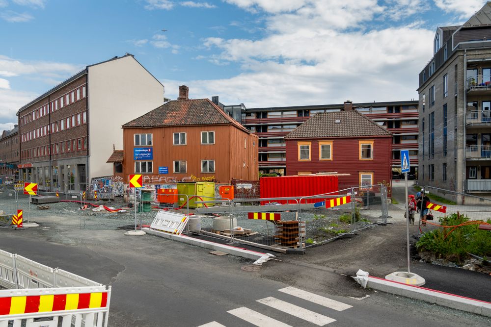 To gamle hus i Trondheim skapte debatt: – Synes det er litt utidig