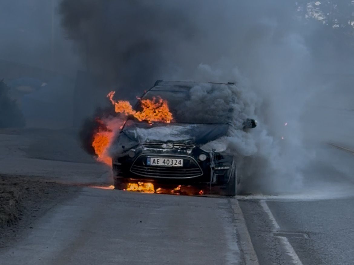 Ble varslet av andre bilister: – Det skjedde helt plutselig