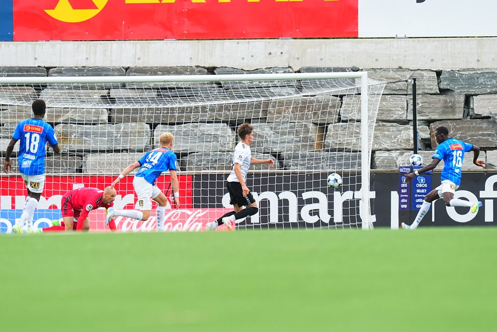 Slo tabellnaboen - Oppe på kvalik