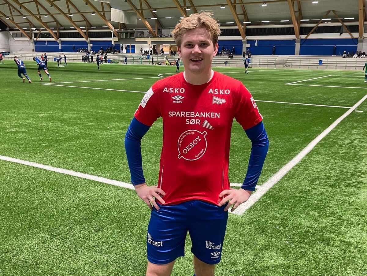 Debuterte for sin åttende klubb