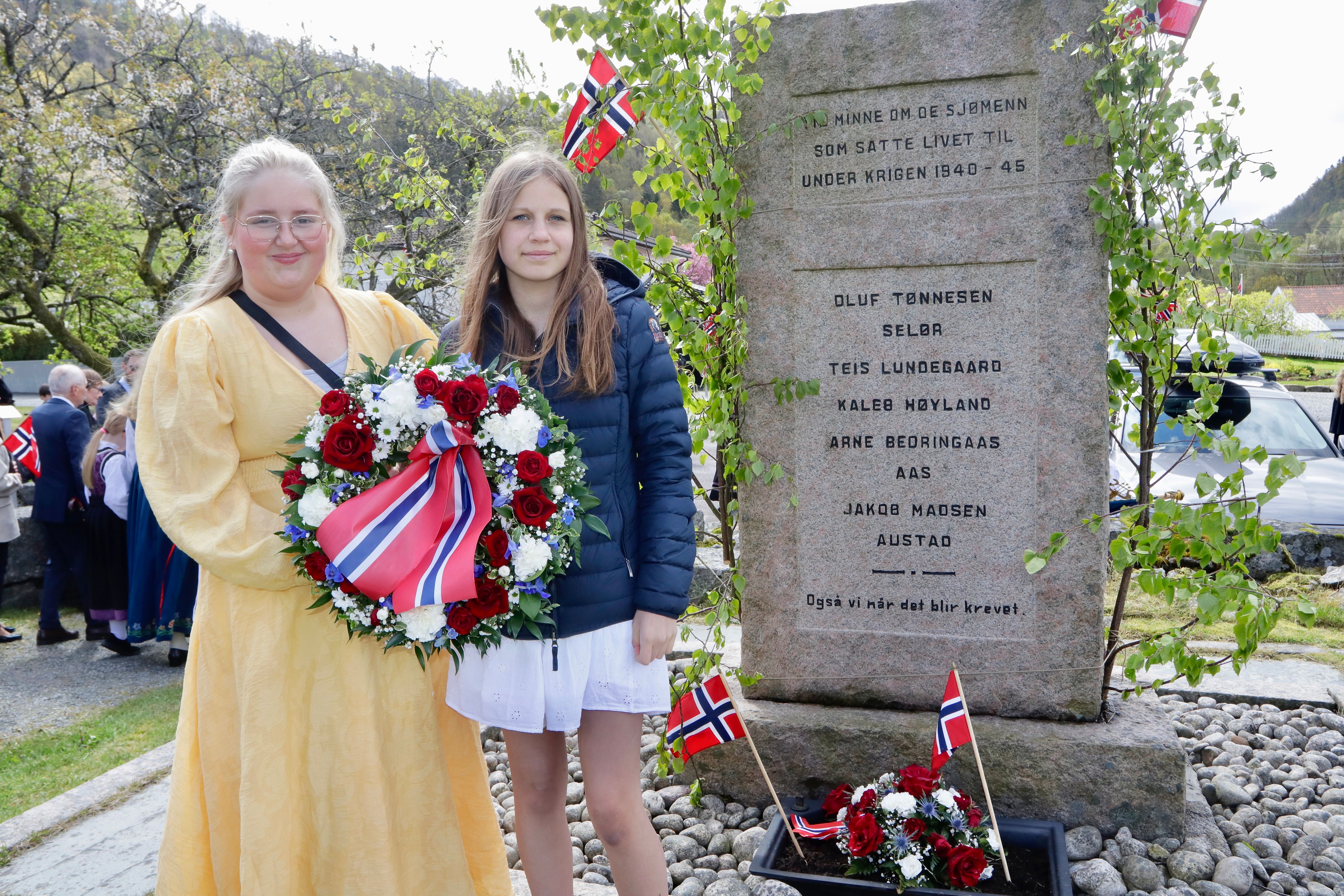 Se bildene fra 17. mai feiringen i Austad
