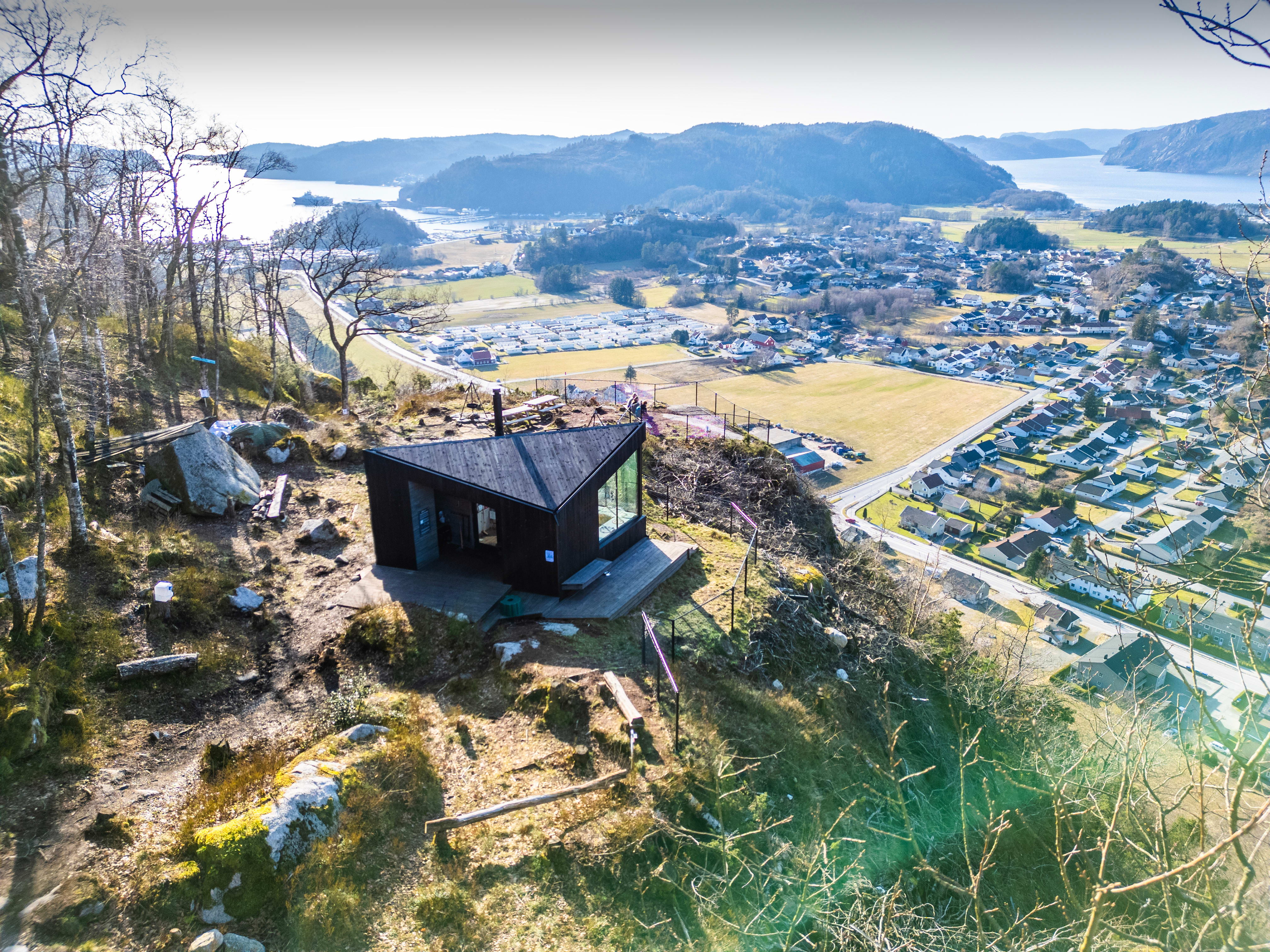 Skal lage gratis bok om alle dagstur­hyttene