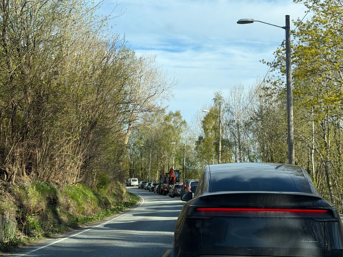 Saktegående kø i Vågsbygd