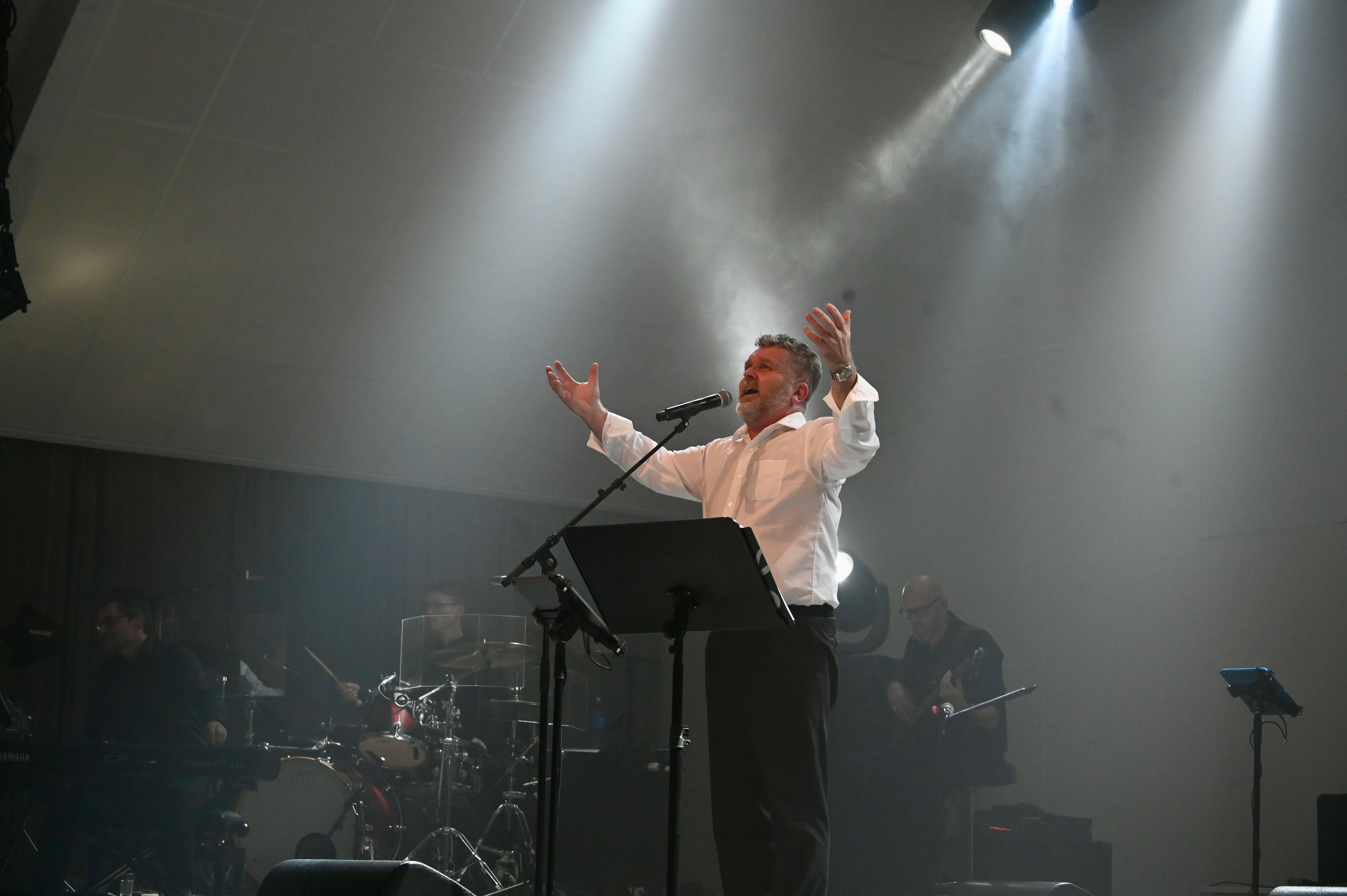 Lokale solister sang julen inn