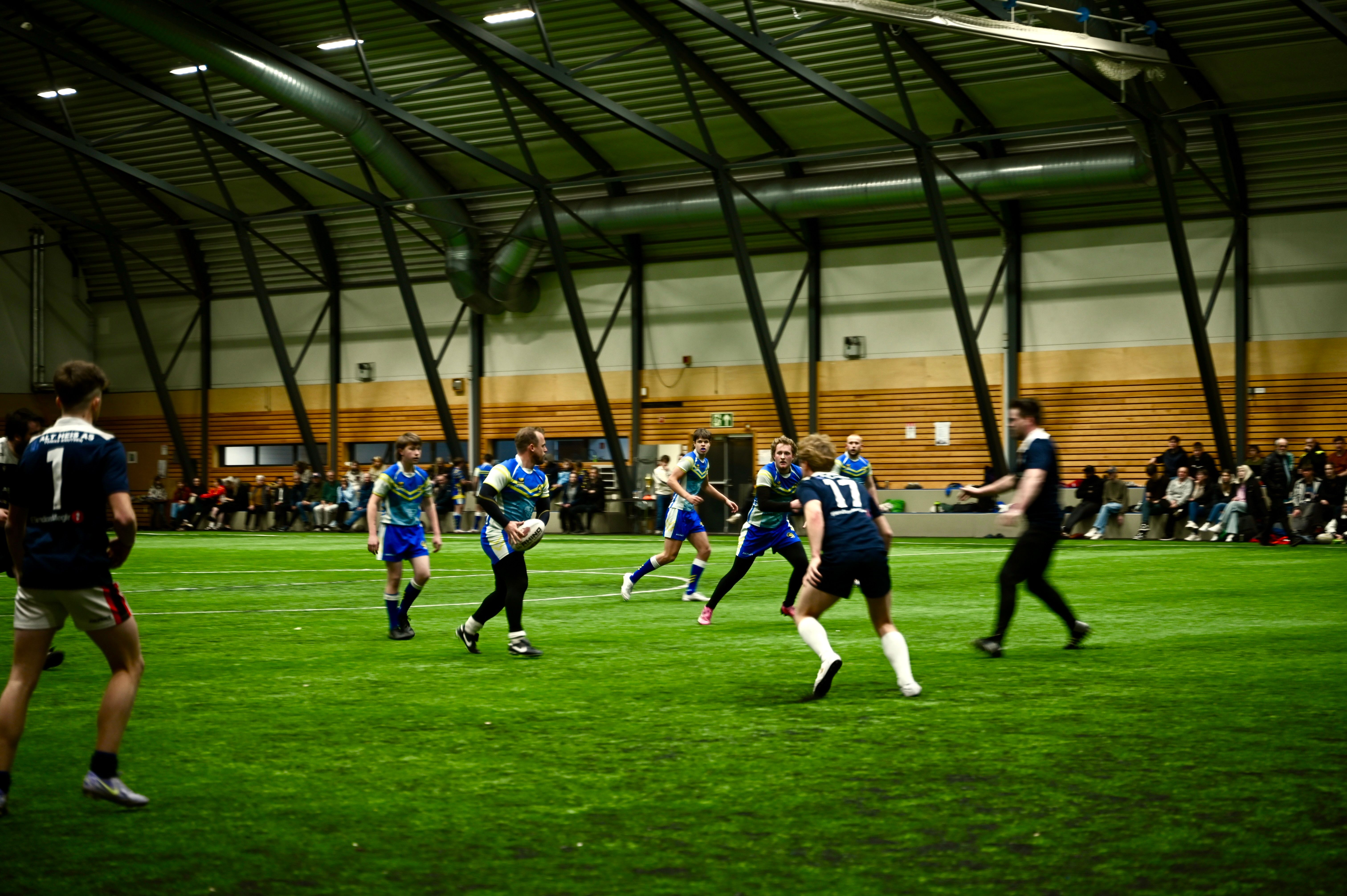 Flere spilte sin første rugby-kamp i turnering